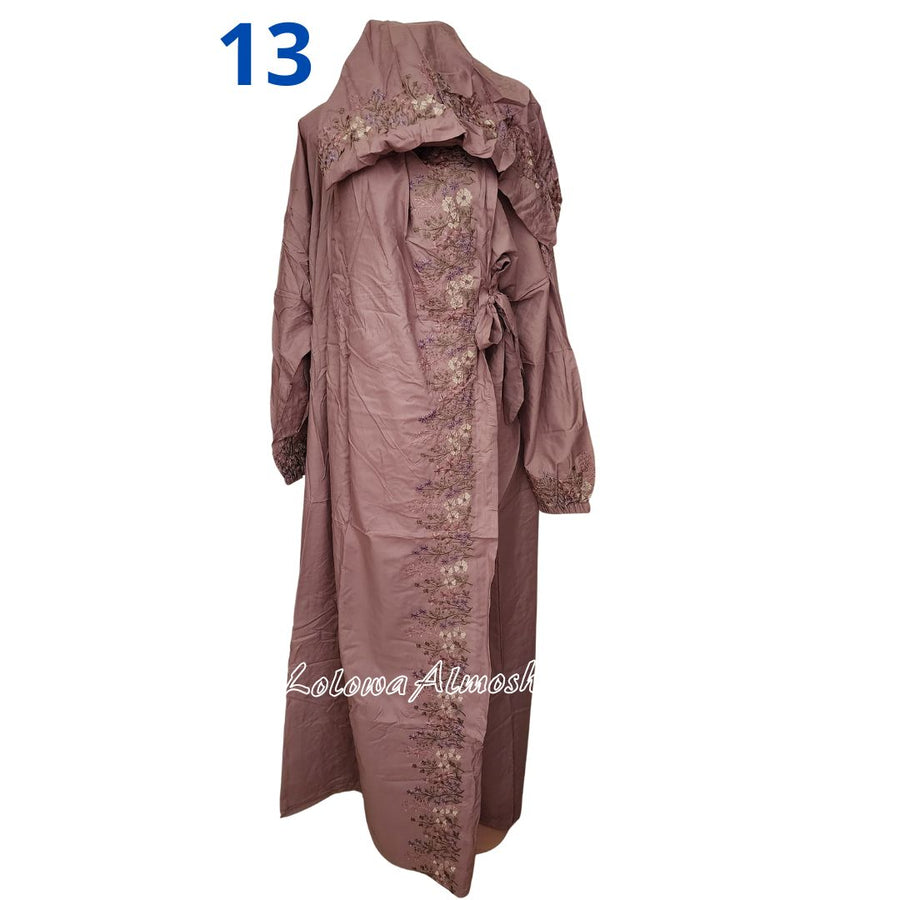 جلالات صلاة مرد بتطريز طولي أنيق